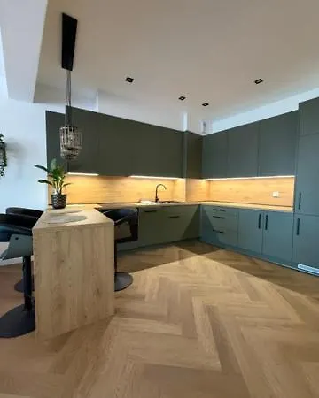Sarska Apartment *
